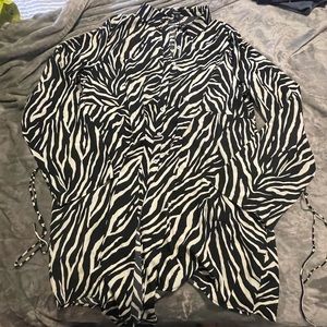 new with tags, 22, zebra button down dress with ties, boohoo
